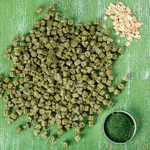 Golden Bone Bakery Fresh Breath & Strong Eyes Dog Training Treats with Seaweed 280g