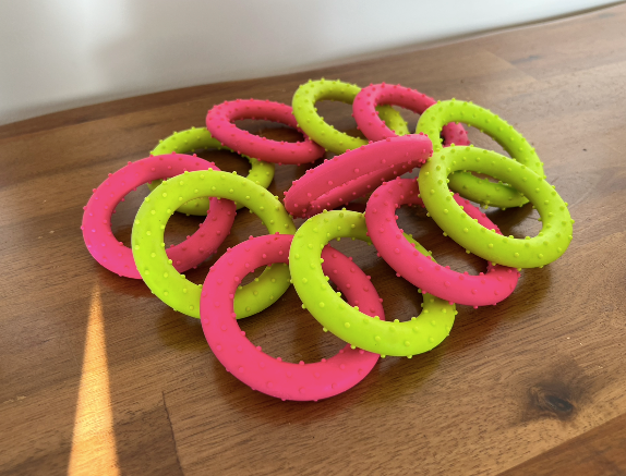 🐾🎉 Life in the Outback Delightful Chewy Rings Dog Toy 🐶🔵